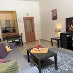 Apartment Snowline Flora Borovets