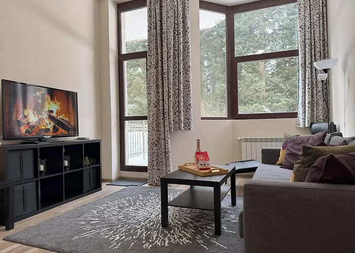 Snowline Flora Borovets