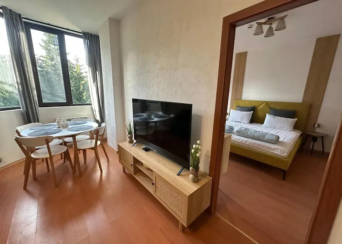 Snowline Flora * Borowec